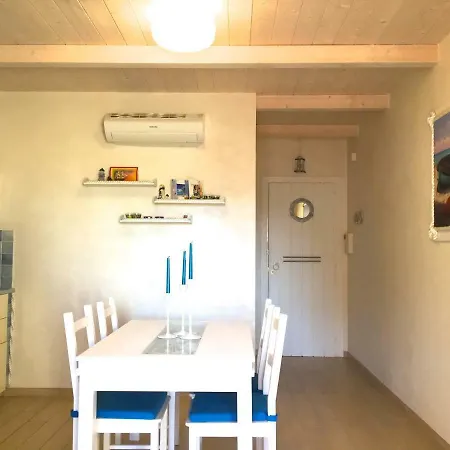 La Navire Blue 아파트